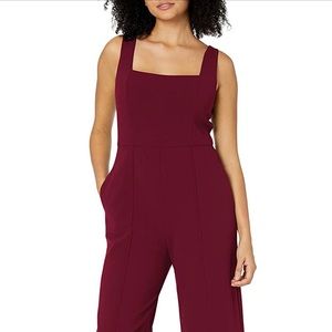 NEW w/ tags Donna Morgan jump suit.